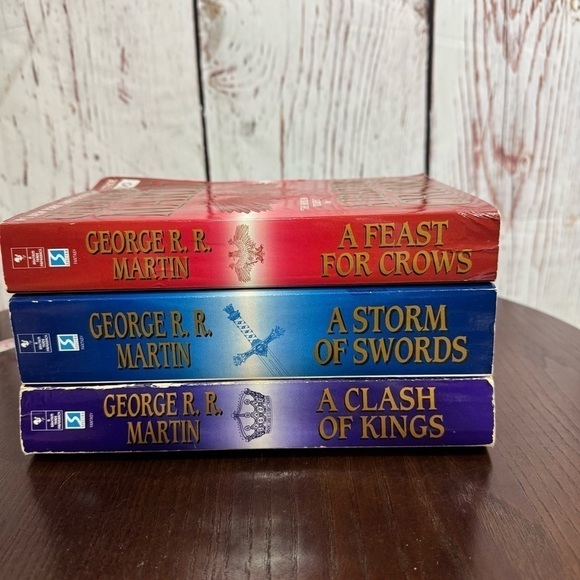 George R. R. Martin books 3 out of the 5 sets of Game of Thrones book Paper Back - Picture 11 of 14